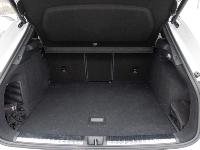 AUDI Q3 SPORTBACK E-HYBRID 272 CH S-LINE 