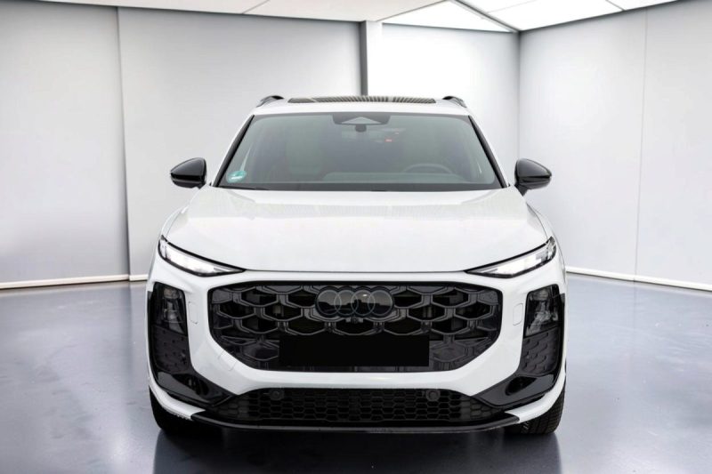 AUDI Q3 SPORTBACK E-HYBRID 272 CH S-LINE 