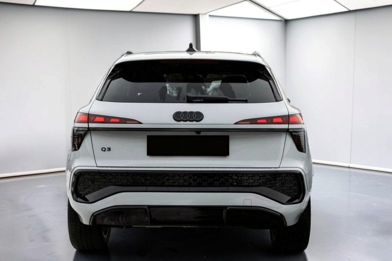 AUDI Q3 SPORTBACK E-HYBRID 272 CH S-LINE 