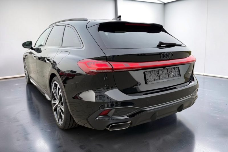 AUDI A5  AVANT III AVANT 2.0 E-HYBRID 299 QUATTRO S-LINE