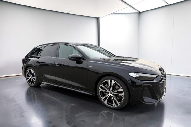 AUDI A5  AVANT III AVANT 2.0 E-HYBRID 299 QUATTRO S-LINE