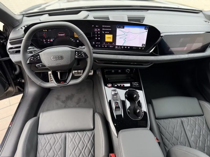 AUDI A5  AVANT III AVANT 2.0 E-HYBRID 299 QUATTRO S-LINE