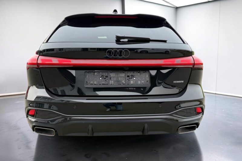 AUDI A5  AVANT III AVANT 2.0 E-HYBRID 299 QUATTRO S-LINE