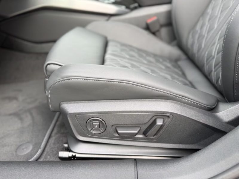 AUDI A5  AVANT III AVANT 2.0 E-HYBRID 299 QUATTRO S-LINE