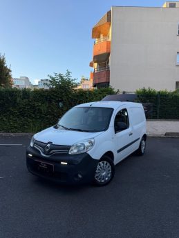 Renault, KANGOO 1.5 Dci 90Ch, boite automatique, Blanc, 5 chevaux fiscaux, 4 portes, 128 000 km.