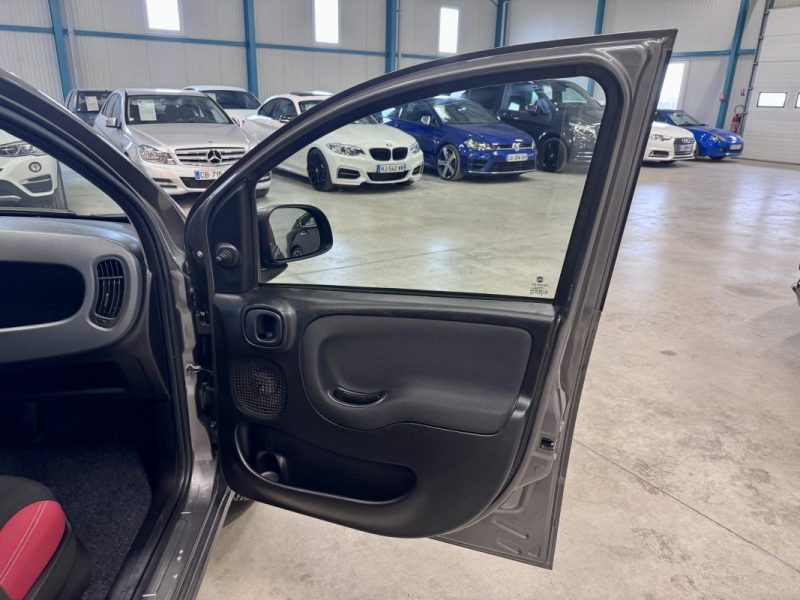 FIAT Panda 1.2 69ch S&S Ligue 1 Conforama BVM 