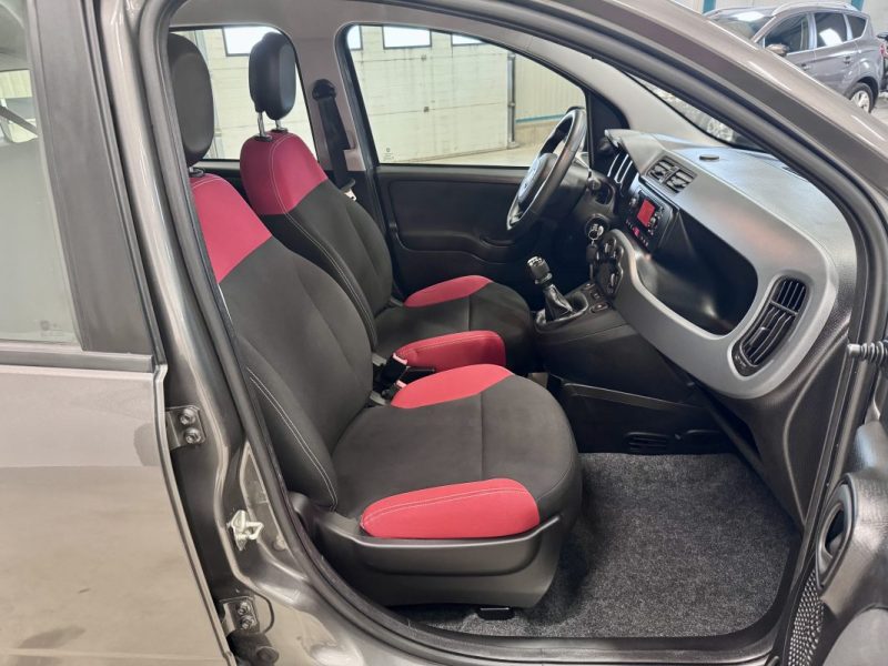 FIAT Panda 1.2 69ch S&S Ligue 1 Conforama BVM 