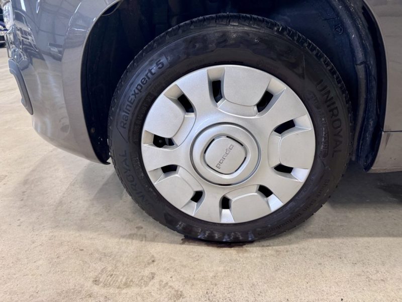 FIAT Panda 1.2 69ch S&S Ligue 1 Conforama BVM 