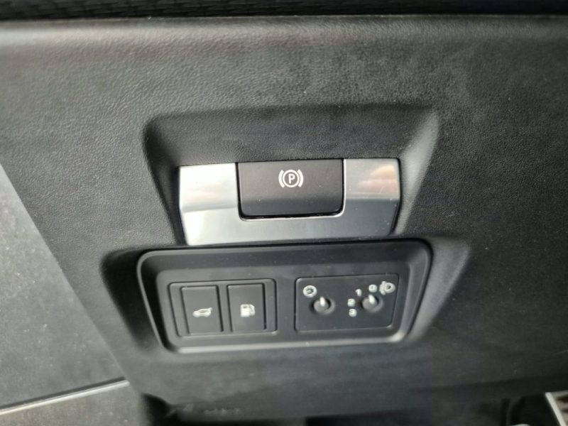 LAND ROVER RANGE ROVER EVOQUE MARK III P300E PHEV AWD BVA8 R-DYNAMIC SE 