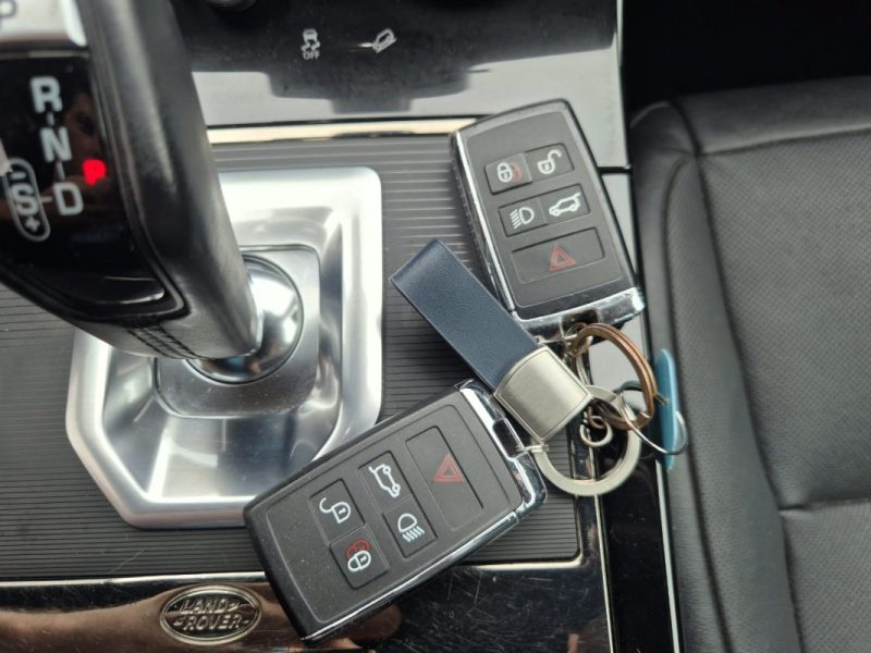 LAND ROVER RANGE ROVER EVOQUE MARK III P300E PHEV AWD BVA8 R-DYNAMIC SE 