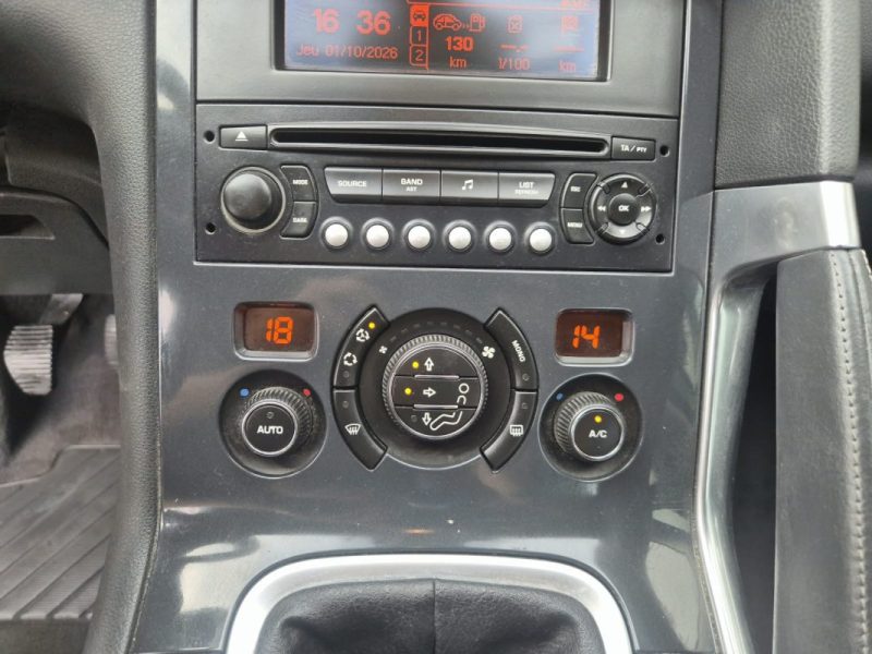 PEUGEOT 3008 1.6 HDI 110 ch