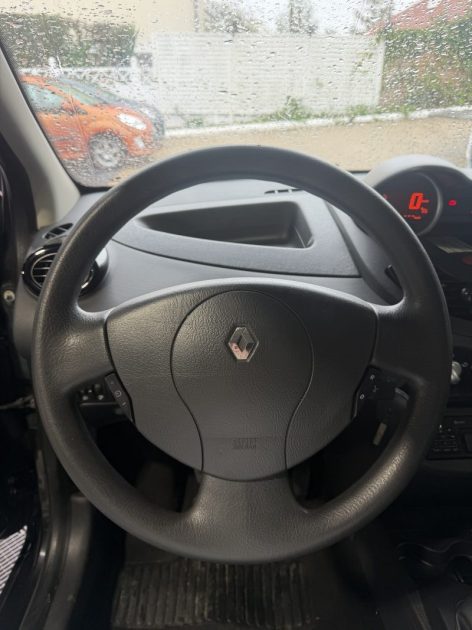 RENAULT TWINGO 1 2012 - 182 020Kms - Distrib ok - Premier Main