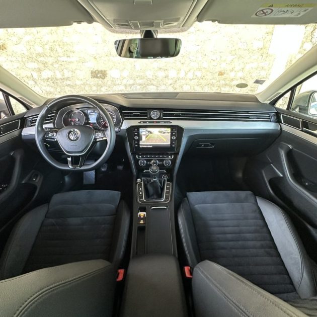 VOLKSWAGEN PASSAT 2.0 TDI CARRAT 2017