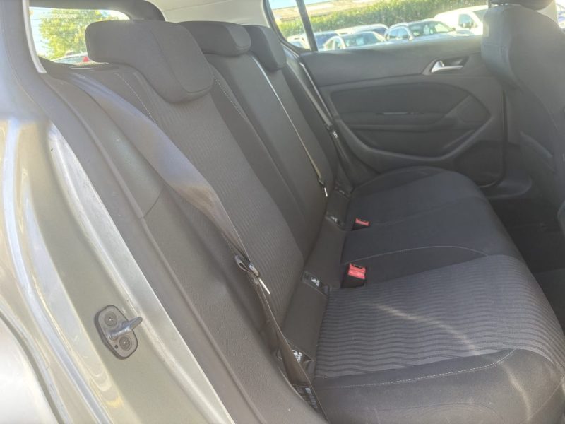 PEUGEOT 308 II 1.6 HDI 115 2014