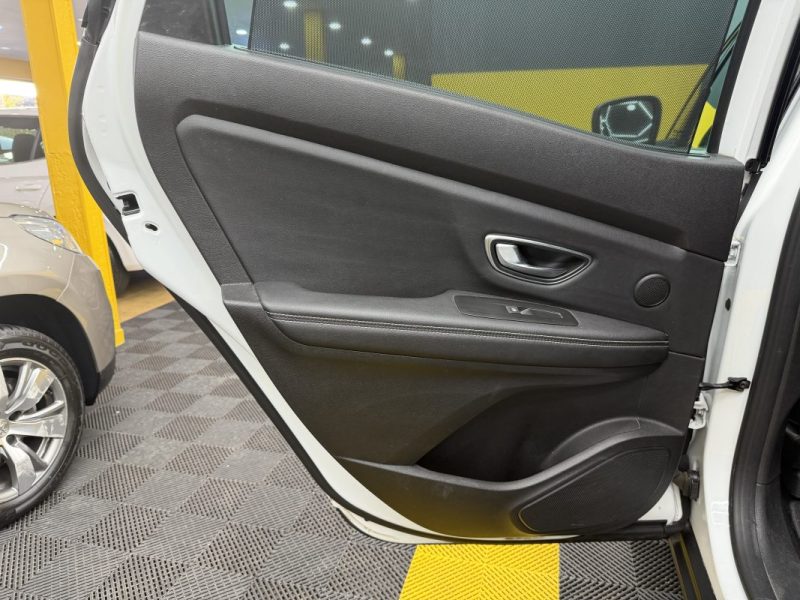 RENAULT SCENIC IV 1.3 TCE 140 BOSE EDC BOITE AUTOMATIQUE 2019