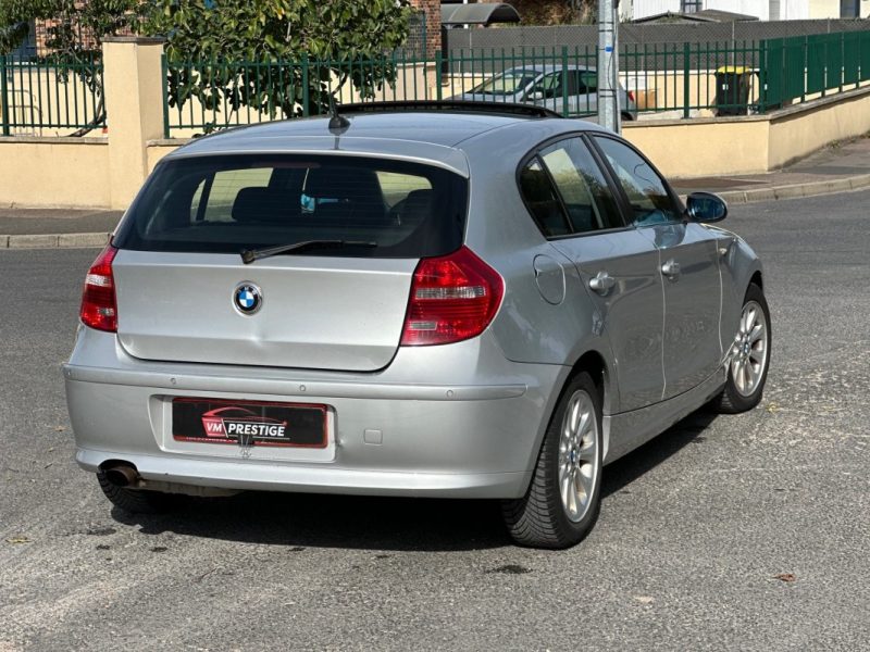 BMW SERIE 1 116I / TOIT OUVRANT / RADAR / CLIM / SIÈGE CHAUFFANT / PAIEMENT 4 OU 10 FOIS POSSIBLE 2009
