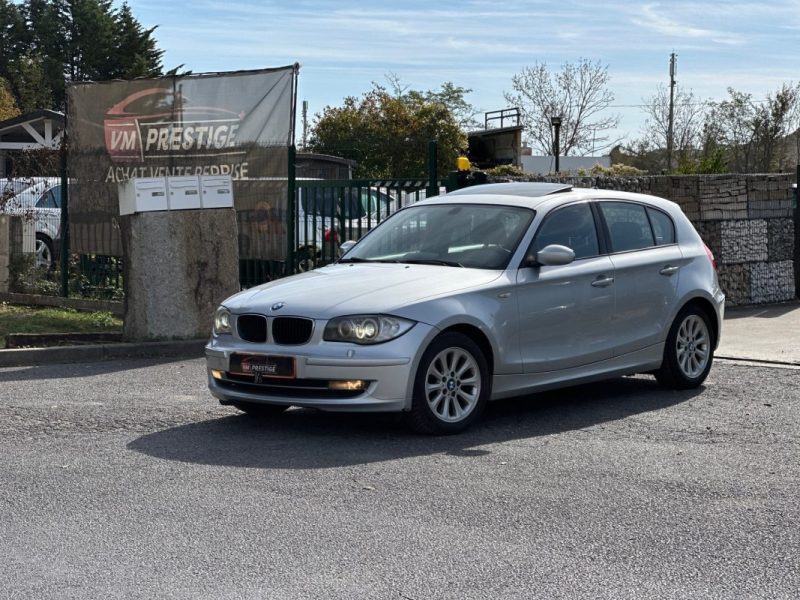 BMW SERIE 1 116I / TOIT OUVRANT / RADAR / CLIM / SIÈGE CHAUFFANT / PAIEMENT 4 OU 10 FOIS POSSIBLE 2009