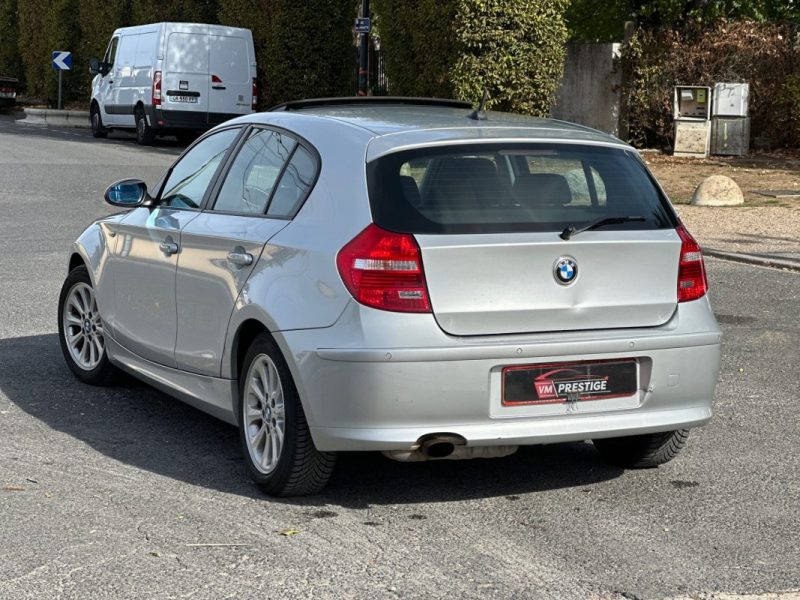 BMW SERIE 1 116I / TOIT OUVRANT / RADAR / CLIM / SIÈGE CHAUFFANT / PAIEMENT 4 OU 10 FOIS POSSIBLE 2009