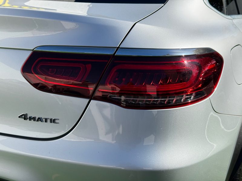 MERCEDES GLC COUPE 300D 245CH AMG-LINE 4MATIC 9G-TRONIC/SUIVI MERCEDES GARANTIE 12 MOIS  