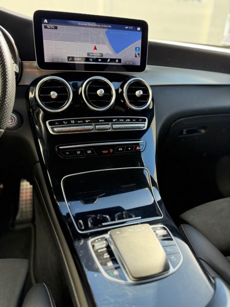 MERCEDES GLC COUPE 300D 245CH AMG-LINE 4MATIC 9G-TRONIC/SUIVI MERCEDES GARANTIE 12 MOIS  