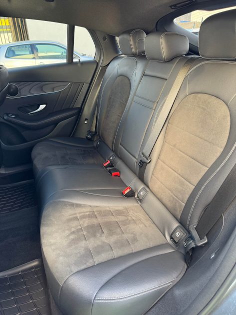 MERCEDES GLC COUPE COUPE SPORTLINE 220D 4MATIC 9G-TRONIC/ATTELAGE SUIVI MERCEDES GARANTIE 12 MOIS