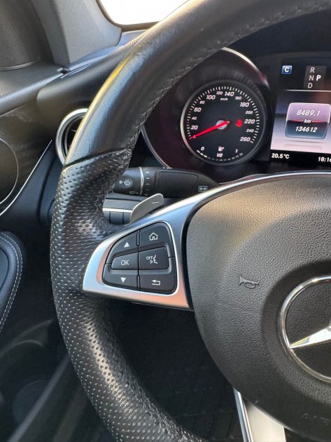 MERCEDES GLC COUPE COUPE SPORTLINE 220D 4MATIC 9G-TRONIC/ATTELAGE SUIVI MERCEDES GARANTIE 12 MOIS