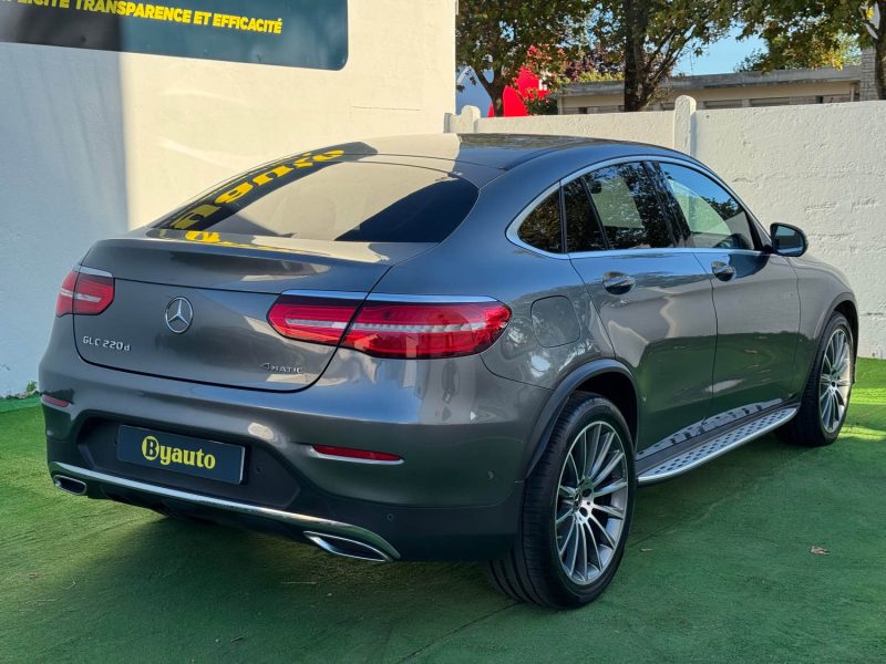 MERCEDES GLC COUPE COUPE SPORTLINE 220D 4MATIC 9G-TRONIC/ATTELAGE SUIVI MERCEDES GARANTIE 12 MOIS