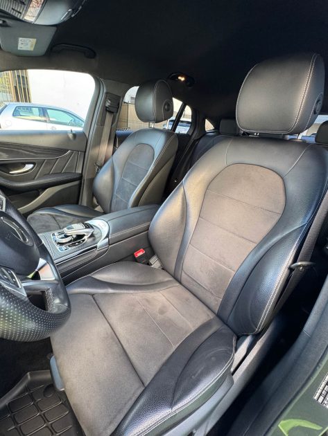 MERCEDES GLC COUPE COUPE SPORTLINE 220D 4MATIC 9G-TRONIC/ATTELAGE SUIVI MERCEDES GARANTIE 12 MOIS