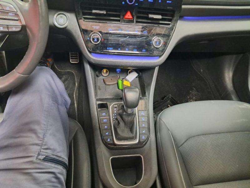 HYUNDAI IONIQ BERLINE PHEV PLUG-IN 141cv EXECUTIVE + TOIT OUVRANT/1 ERE MAIN/TVA RECUPERABLE