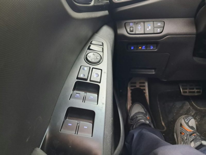 HYUNDAI IONIQ BERLINE PHEV PLUG-IN 141cv EXECUTIVE + TOIT OUVRANT/1 ERE MAIN/TVA RECUPERABLE