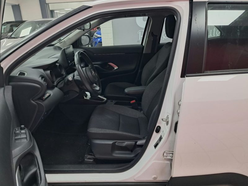 TOYOTA YARIS CROSS SUV 116cv HYBRIDE DYNAMIC BUSINESS/1 ERE MAIN/TVA RECUPERABLE