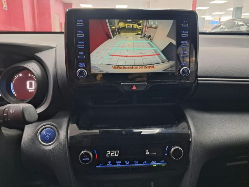 TOYOTA YARIS CROSS SUV 116cv HYBRIDE DYNAMIC BUSINESS/1 ERE MAIN/TVA RECUPERABLE