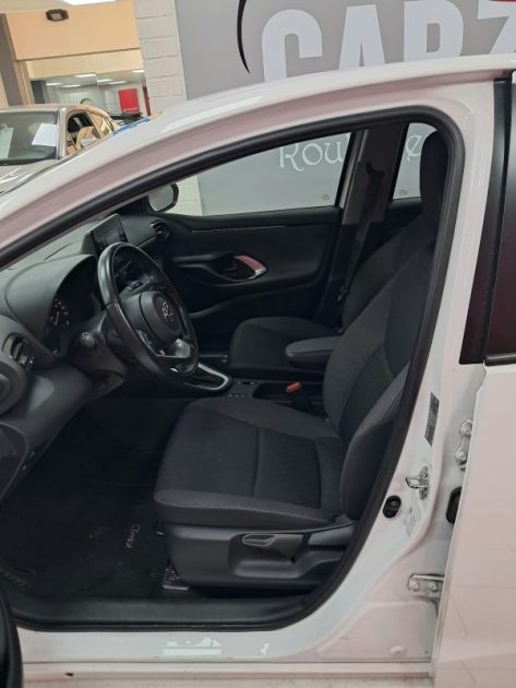 TOYOTA YARIS 116cv HYBRIDE FRANCE BUSINESS/1 ERE MAIN/TVA RECUPERABLE