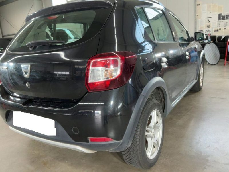 DACIA SANDERO 1.5 DCI STEPWAY PRESTIGE 90CH 1ÈRE MAIN 2015