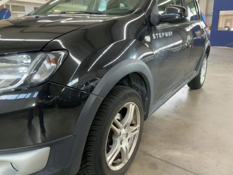 DACIA SANDERO 1.5 DCI STEPWAY PRESTIGE 90CH 1ÈRE MAIN 2015