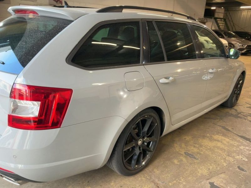 SKODA OCTAVIA COMBI 2.0 TSI 220 RS DSG*GPS*XENON*CUIR 2016