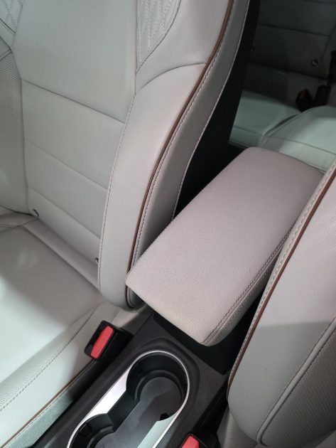 Renault Captur Initiale Paris E Tech 160Ch PLUG-IN, HAUT DE GAMME, Faible KM , Entretien Renault