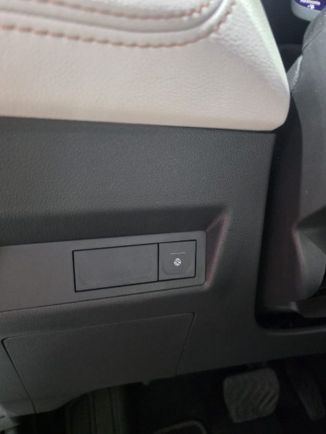 Renault Captur Initiale Paris E Tech 160Ch PLUG-IN, HAUT DE GAMME, Faible KM , Entretien Renault