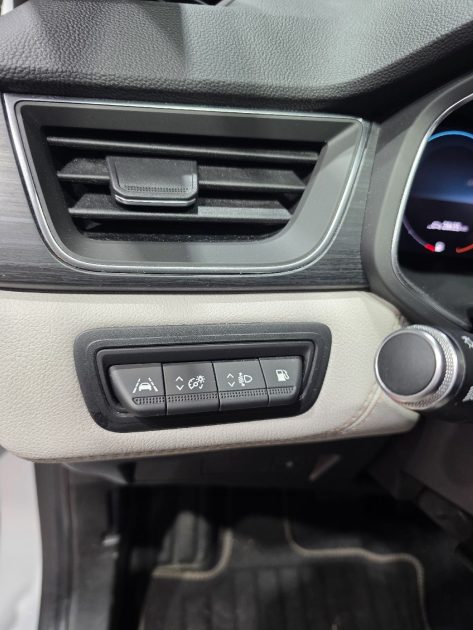Renault Captur Initiale Paris E Tech 160Ch PLUG-IN, HAUT DE GAMME, Faible KM , Entretien Renault