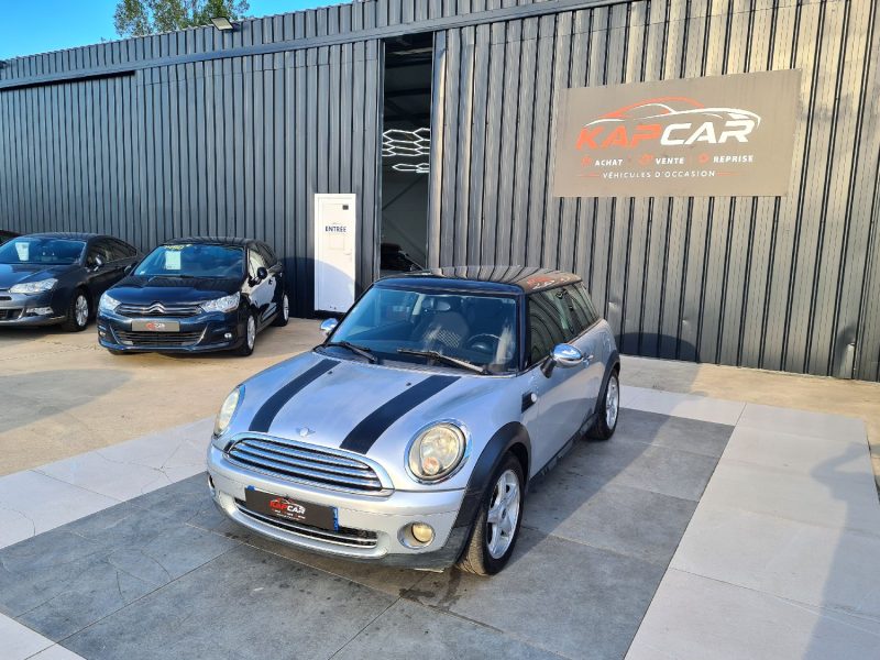 MINI MINI 1.6 COOPER 2010 AVEC SEULEMENT 125000KMS
