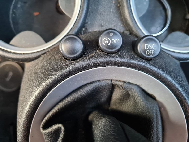 MINI MINI 1.6 COOPER 2010 AVEC SEULEMENT 125000KMS