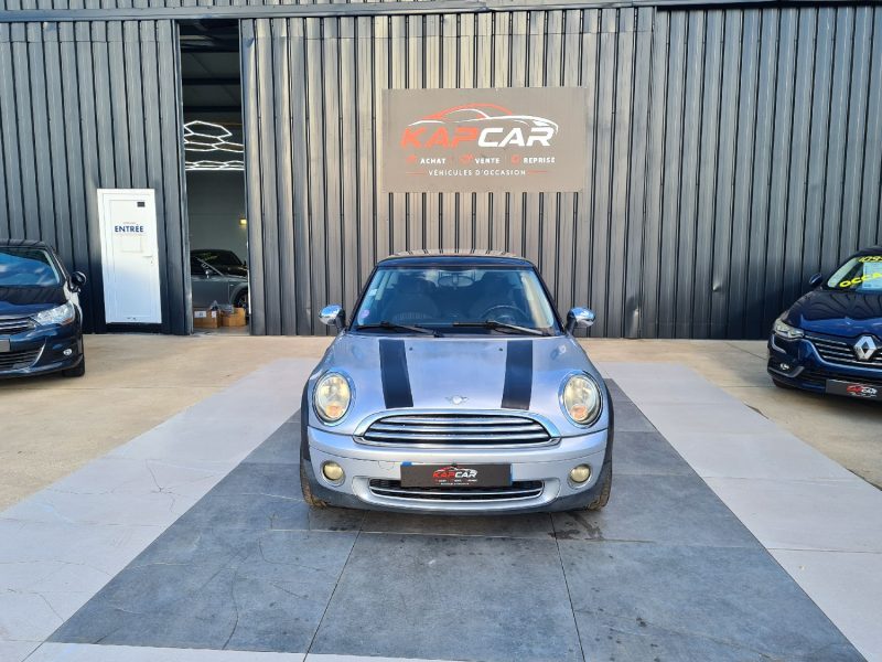 MINI MINI 1.6 COOPER 2010 AVEC SEULEMENT 125000KMS