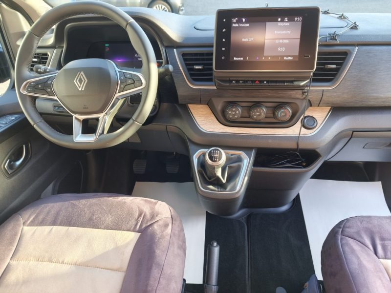 GLÉNAN ÉVASION RENAULT TRAFIC 2.0 DCI 145 CH