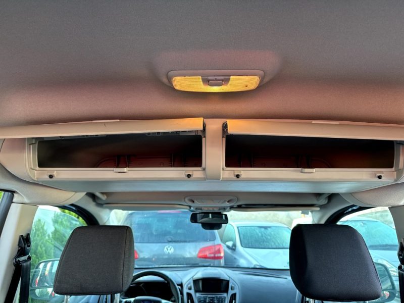 FORD TOURNEO CONNECT 1.6 TDCI 95CH TITANIUM GARANTIE 12 MOIS