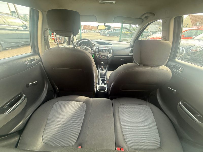 HYUNDAI I20 PHASE 2 5 PORTES 1.2I - 16V 86CV 2014