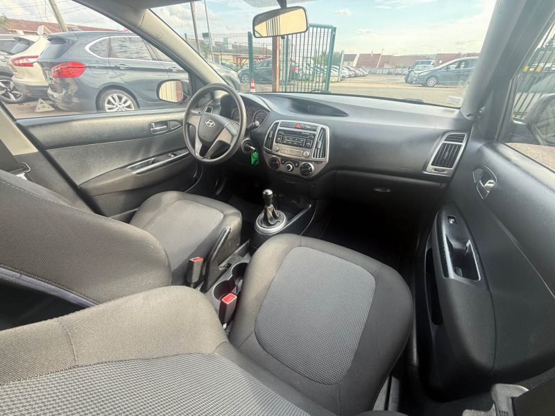 HYUNDAI I20 PHASE 2 5 PORTES 1.2I - 16V 86CV 2014