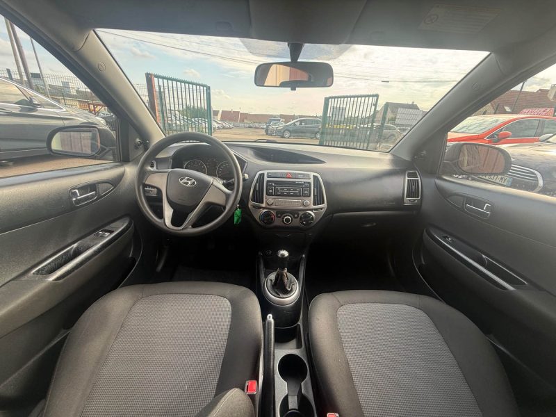 HYUNDAI I20 PHASE 2 5 PORTES 1.2I - 16V 86CV 2014