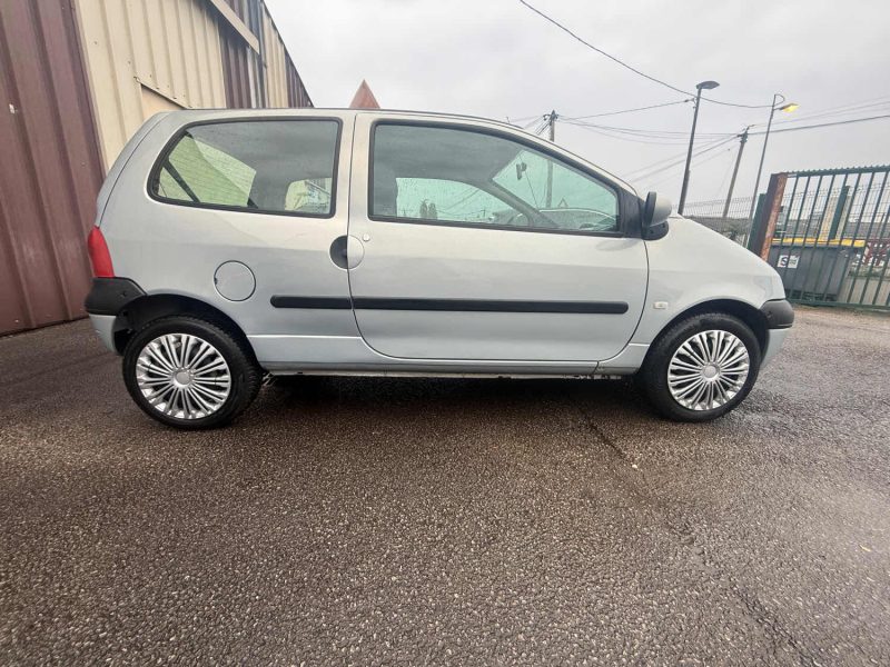 RENAULT TWINGO 1 PHASE 3 BOITE AUTOMATIQUE 1.2I - 8V 60CV 2003