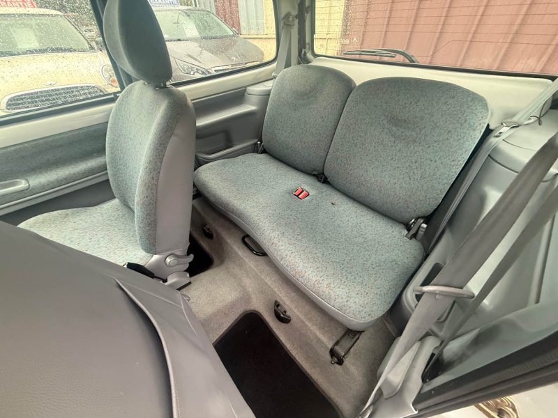 RENAULT TWINGO 1 PHASE 3 BOITE AUTOMATIQUE 1.2I - 8V 60CV 2003