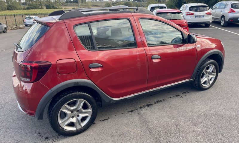 DACIA SANDERO 0,9 90CH PRESTIGE STEPWAY 2019